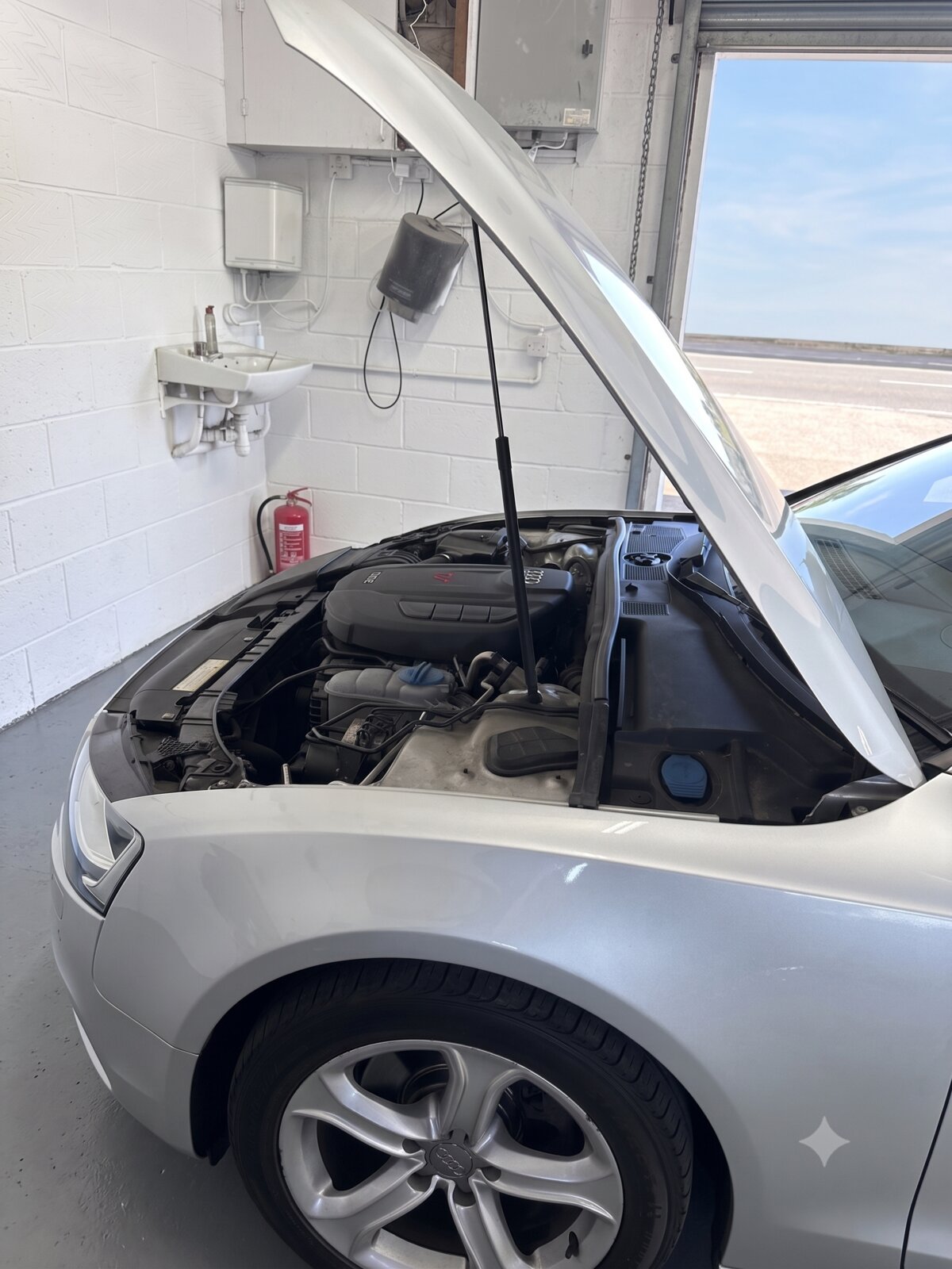 Audi engine bay open